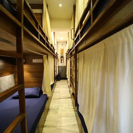 Maple The Hubz-Hostel-3